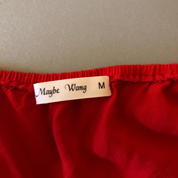 blouse - Picture 3 of 4